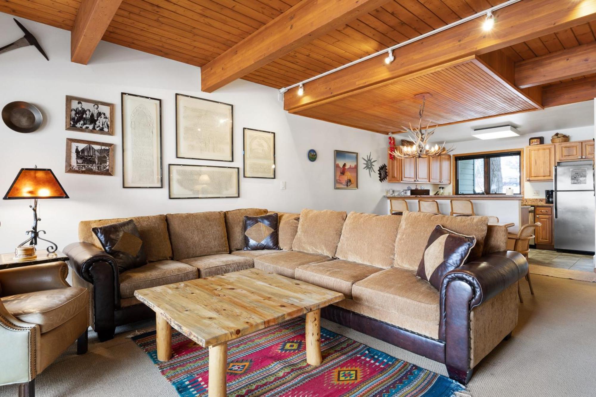 טלורייד Riverside Condos B101 By Avantstay Condo Close To Downtown Town Park Ski Lift 8 מראה חיצוני תמונה